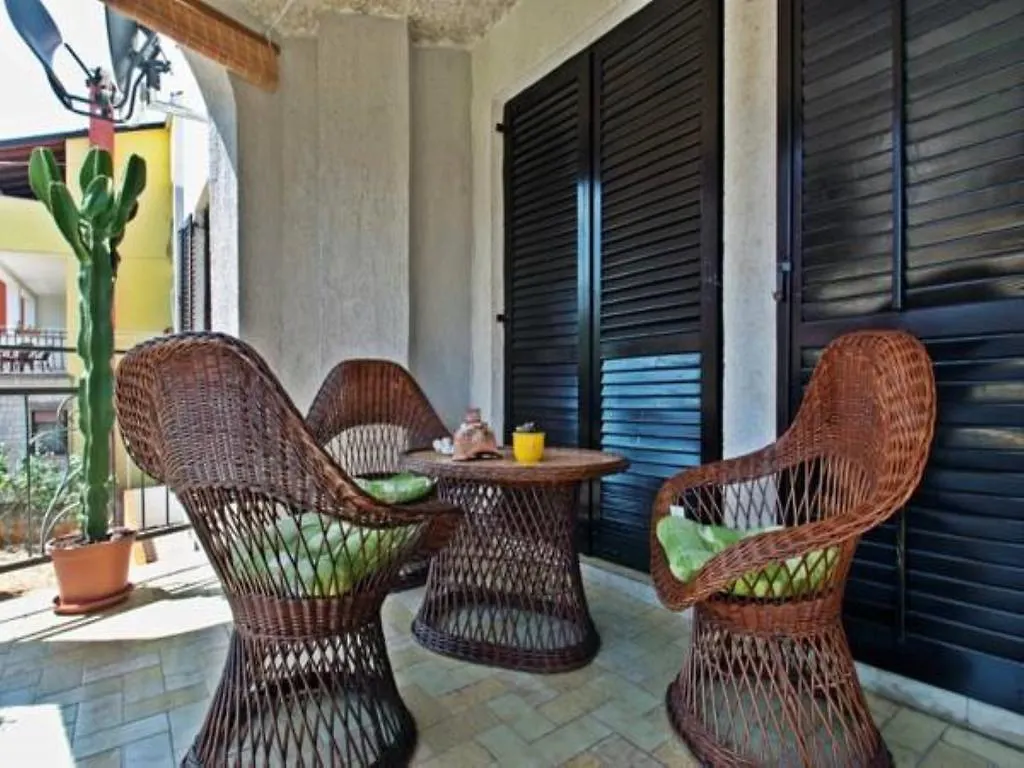 רוביני Apartments Elda