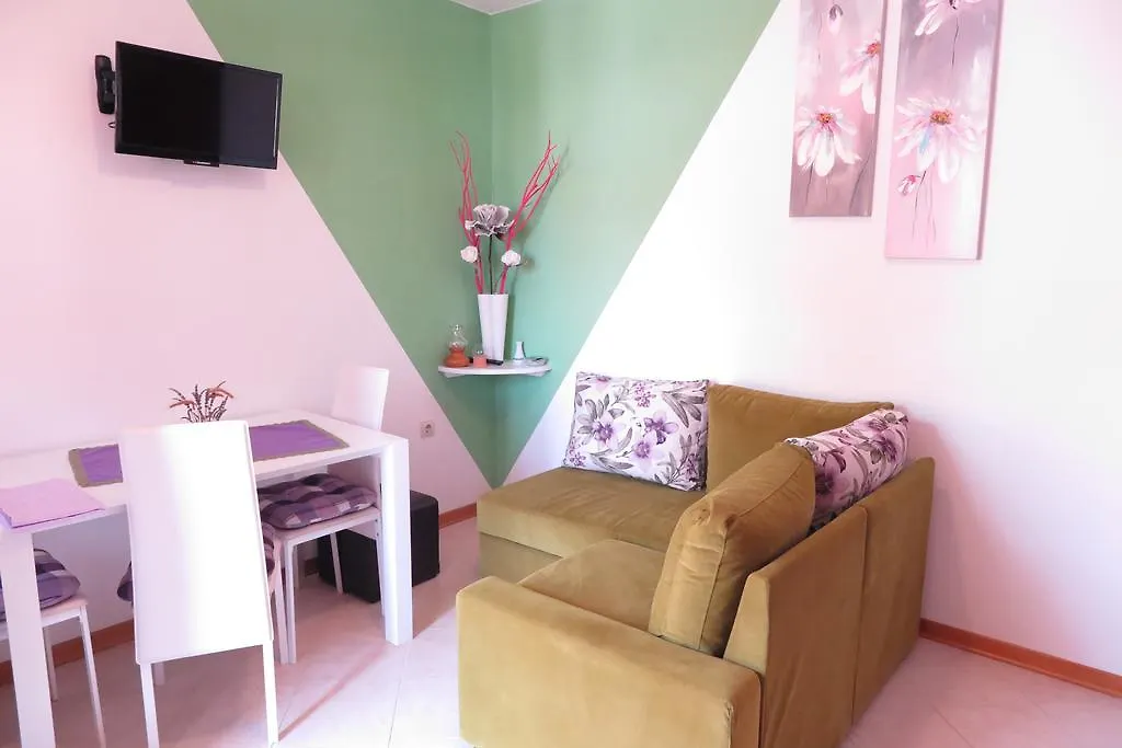 Apartments Elda
